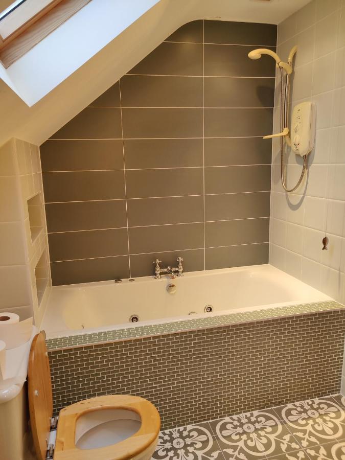 Luxury Skibbereen Town House Екстериор снимка