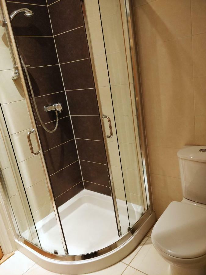 Luxury Skibbereen Town House Екстериор снимка